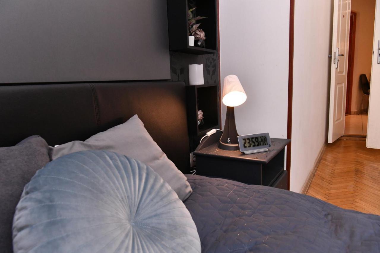 Five Seasons Vaci Utca Apartment Budapest Luaran gambar