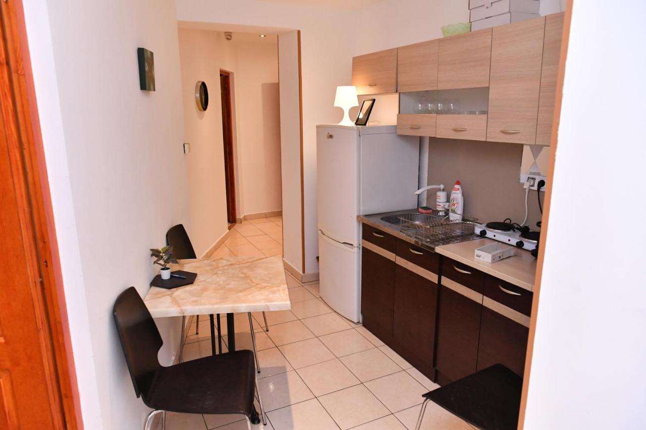 Five Seasons Vaci Utca Apartment Budapest Luaran gambar